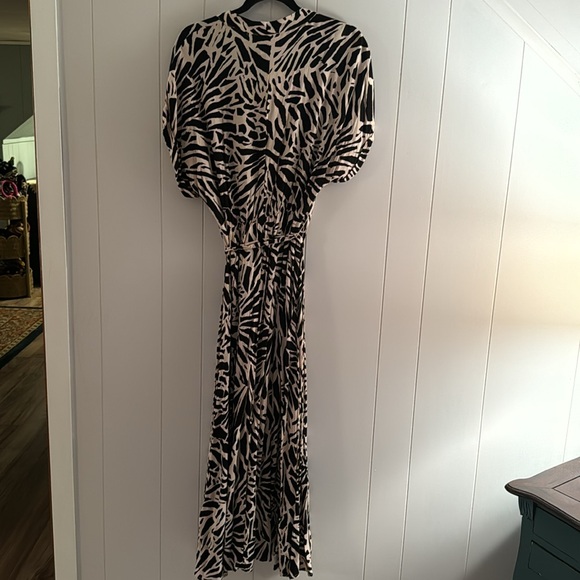 H&M Animal Print Maxi Dress Size L - Picture 11 of 13